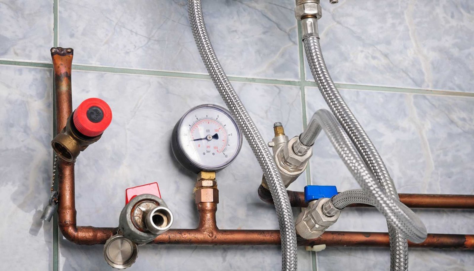 https://www.superstarplumbing.ca/wp-content/uploads/2019/09/hot-water.jpg